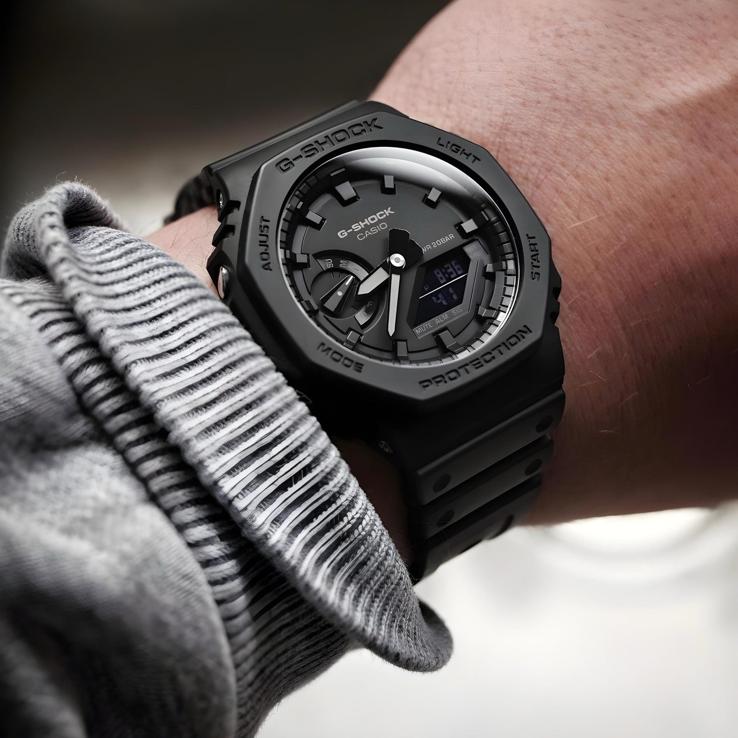 G-SHOCK-2100- FIBER BODY BLACK