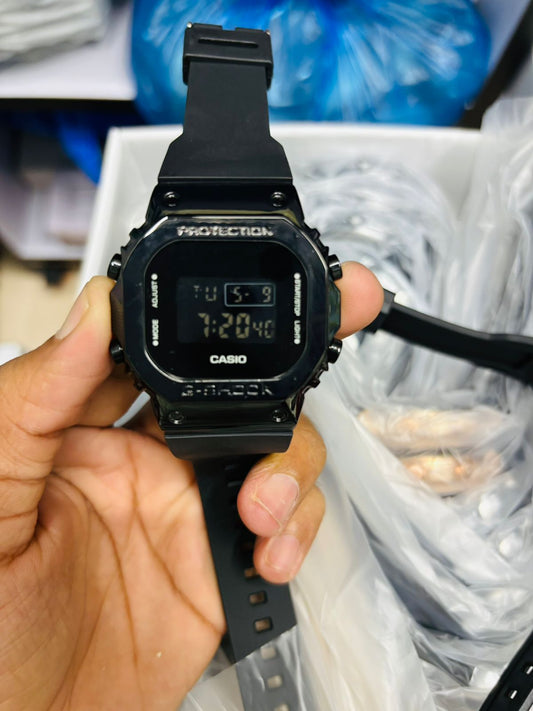 G-shock 5600 METAL