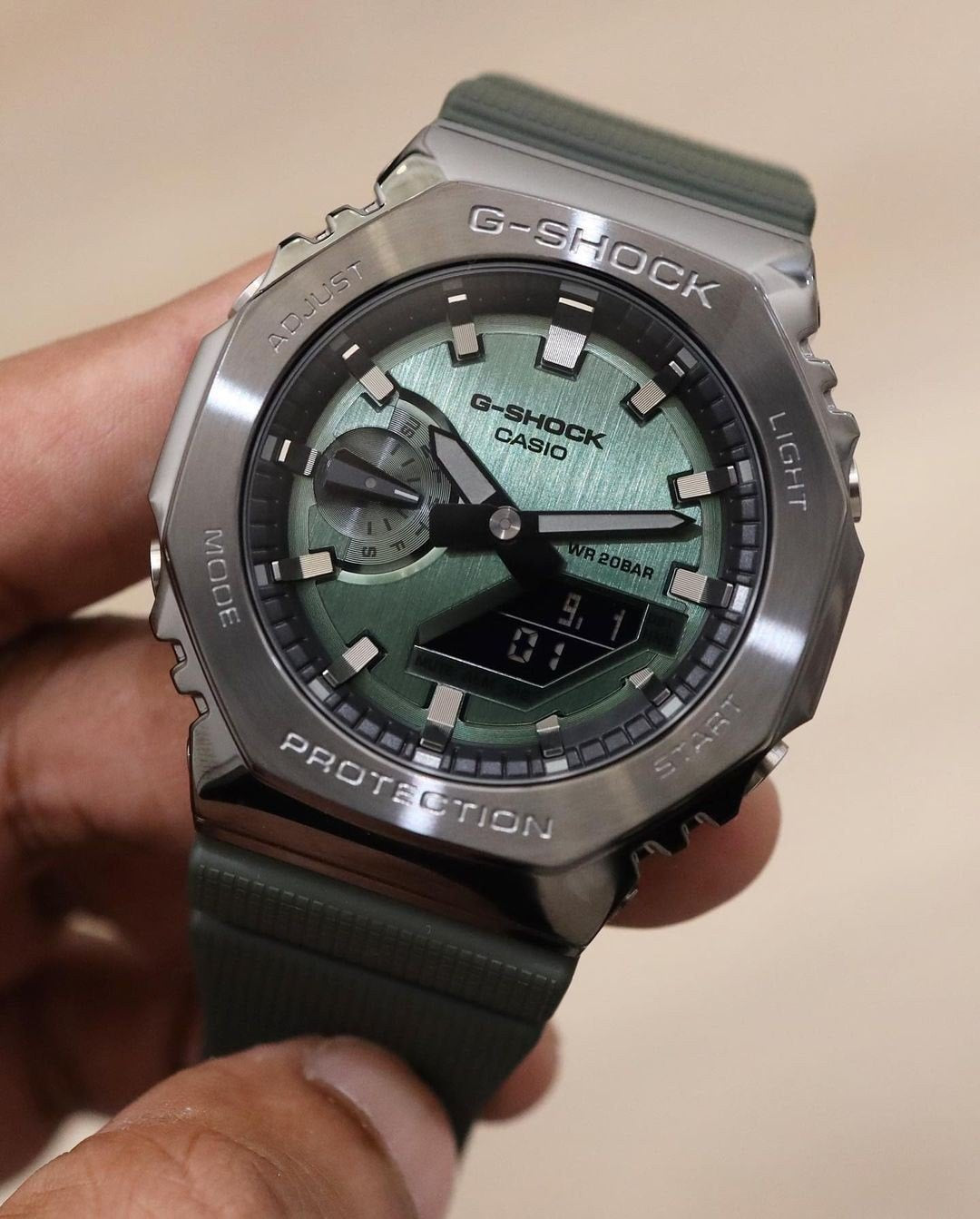 G SHOCK GM 2100 METAL GREEN