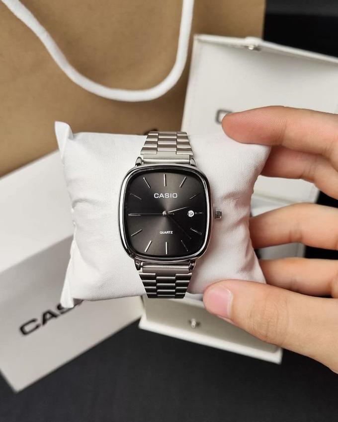 CASIO SQUARE